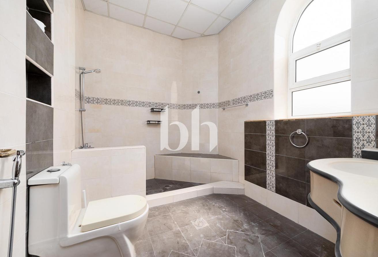 5 Bed Villa | Unfurnished | Read to move photo 12