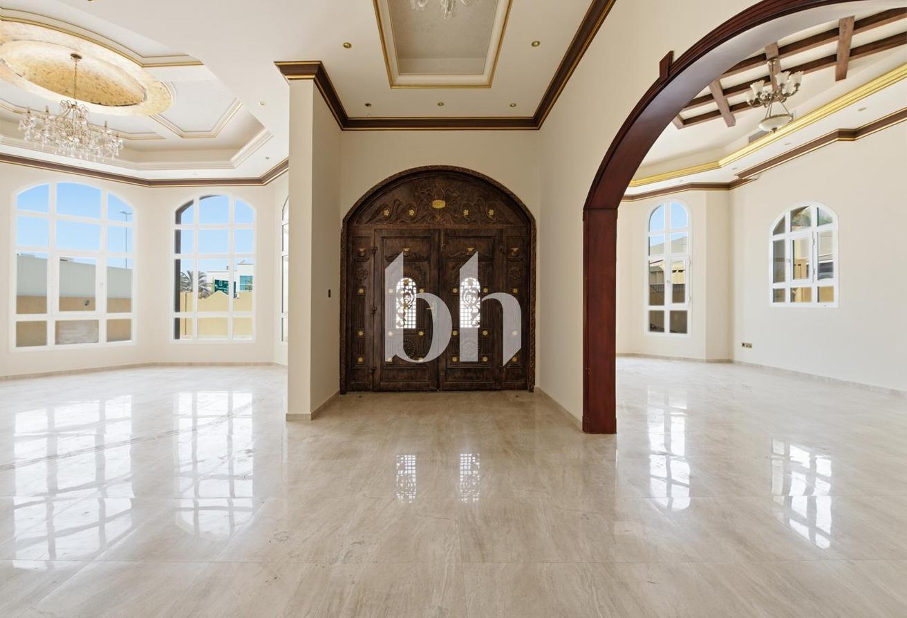 5 Bed Villa | Unfurnished | Read to move photo 5