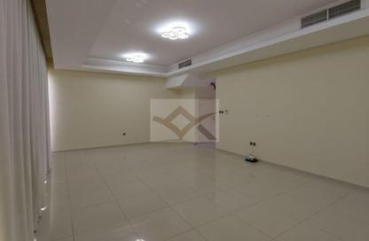 Villa - 5 - 5 for rent in Claret - Damac Hills 2 - Dubai Villa - 5 - 5 for rent in Claret - Damac Hills 2 - Dubai