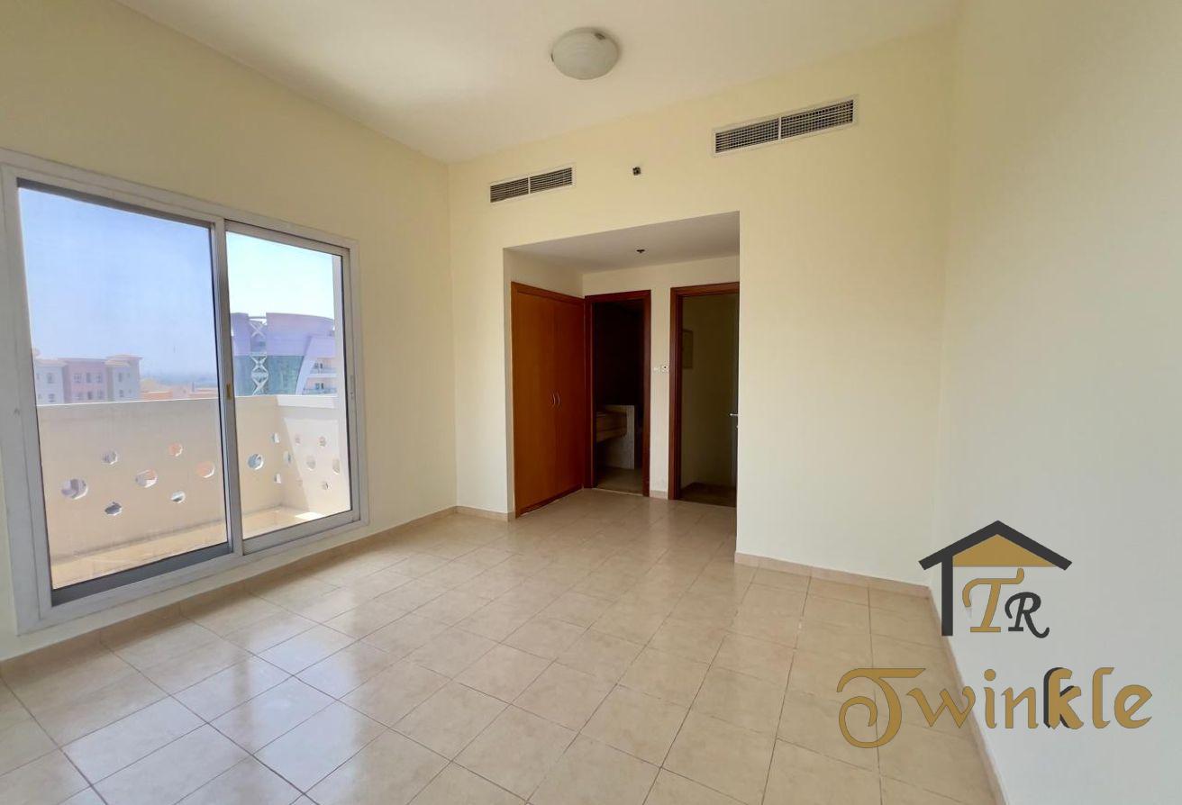 Vacant|Duplex 1BR|Huge Terrace|2 Balconies photo 9