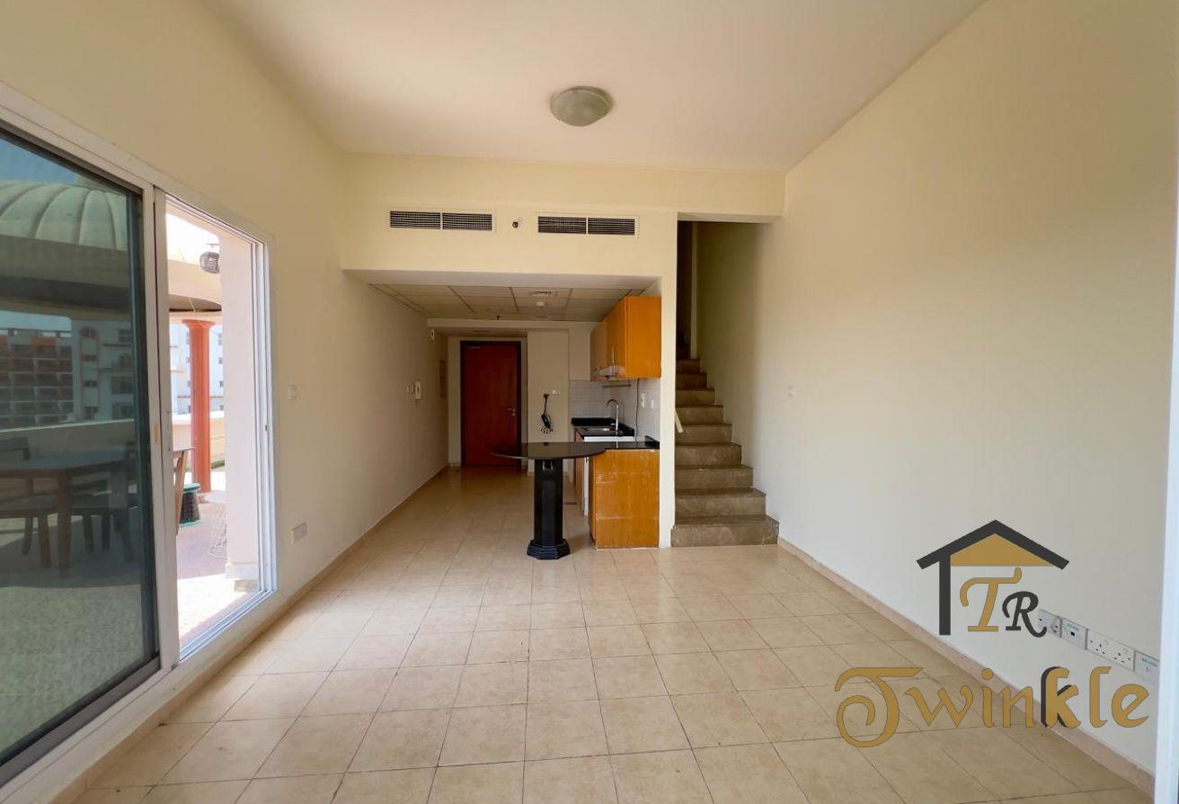 Vacant|Duplex 1BR|Huge Terrace|2 Balconies photo 4