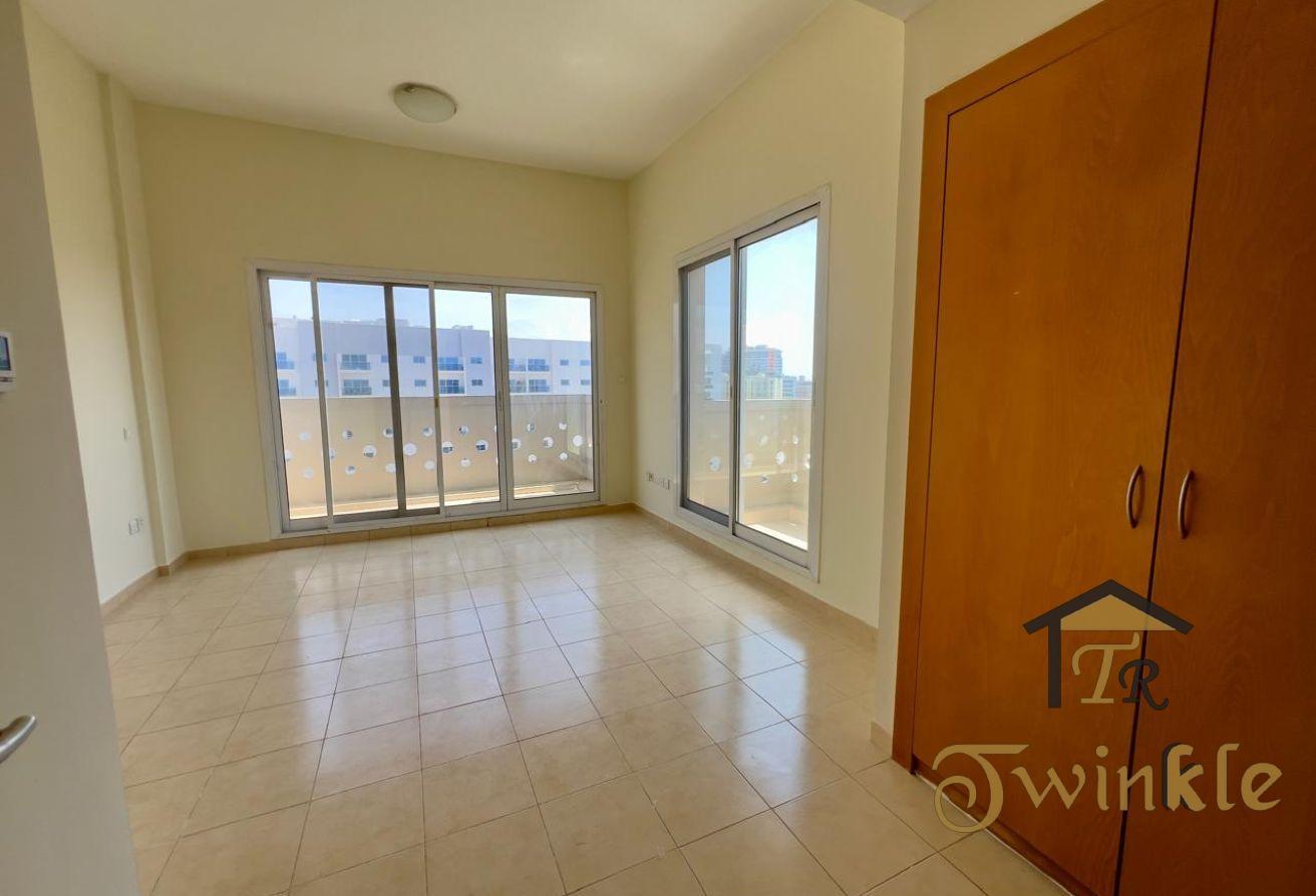 Vacant|Duplex 1BR|Huge Terrace|2 Balconies photo 10