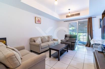 Villa - 2 - 3 for rent in Springs 6 - The Springs - Dubai Villa - 2 - 3 for rent in Springs 6 - The Springs - Dubai