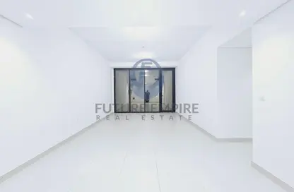 شقة - 2 غرف نوم - 3 حمامات للايجار في برج عائشة - الجداف - دبي