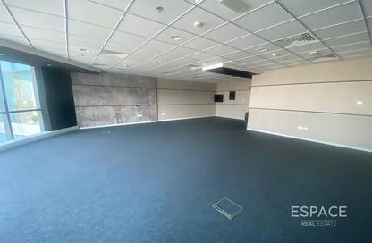 Office Space - Studio for rent in The Regal Tower - Business Bay - Dubai