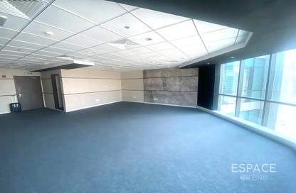 Office Space - Studio for rent in The Regal Tower - Business Bay - Dubai