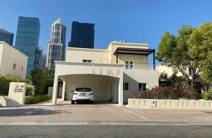 Villa - 3 Bedrooms - 4 Bathrooms for rent in Meadows 1 - Meadows - Dubai