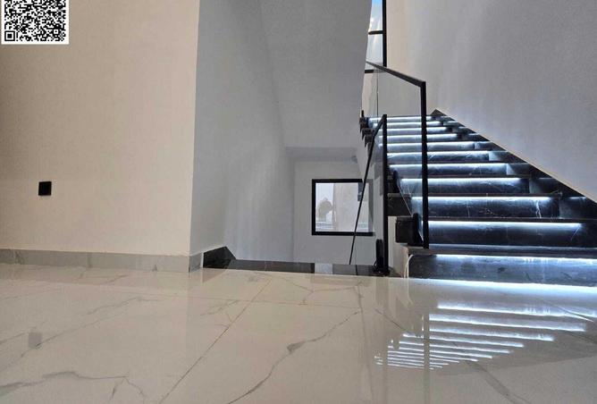 91818309 - Property Image 3