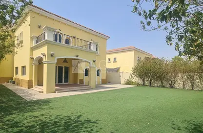 Villa - 3 Bedrooms - 4 Bathrooms for rent in District 6 - Jumeirah Park - Dubai Villa - 3 Bedrooms - 4 Bathrooms for rent in District 6 - Jumeirah Park - Dubai