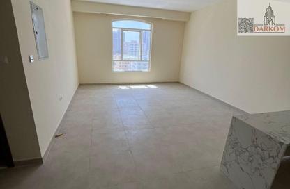 Apartment - 2 - 3 for rent in Al Dewan Towers - Al Nakhil 2 - Al Nakhil - Ajman Apartment - 2 - 3 for rent in Al Dewan Towers - Al Nakhil 2 - Al Nakhil - Ajman
