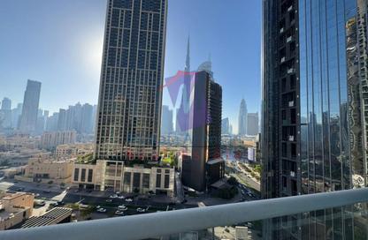 Apartment - 2 Bedrooms - 3 Bathrooms for rent in Burj Al Nujoom - Downtown Dubai - Dubai