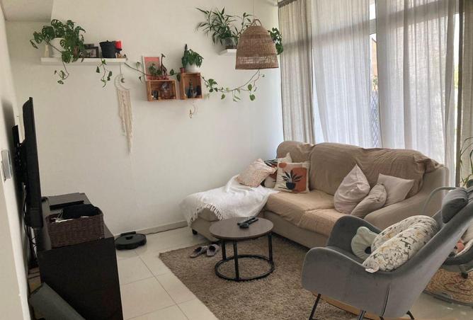 53176225 - Property Main Image