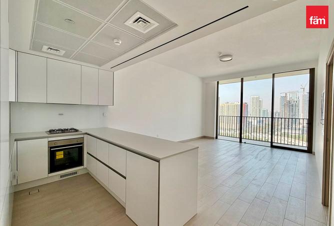 High Floor | Park View | Ready To Move photo 3
