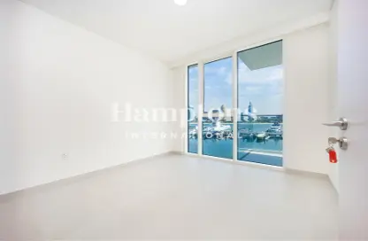 شقة - غرفة نوم - 2 حمامات للايجار في برج قصر الشاطئ 2 - قصر الشاطئ - إعمار بيتشفرونت - دبي هاربور - دبي