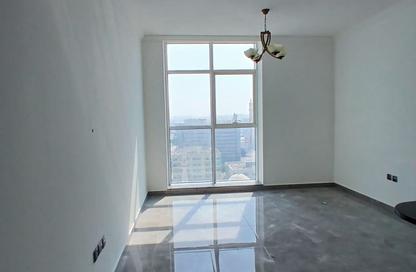 Apartment - Studio - 1 for rent in Al Majaz 2 - Al Majaz - Sharjah Apartment - Studio - 1 for rent in Al Majaz 2 - Al Majaz - Sharjah