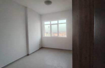Apartment - 1 Bedroom - 2 Bathrooms for rent in Al Amira Village - Al Yasmeen - Ajman