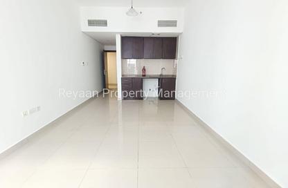 Apartment - Studio - 1 Bathroom for rent in Al Salem Tower - Al Nahda 2 - Al Nahda - Dubai Apartment - Studio - 1 Bathroom for rent in Al Salem Tower - Al Nahda 2 - Al Nahda - Dubai