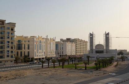 Apartment - 2 Bedrooms - 3 Bathrooms for sale in Al Ameera Village - Ajman