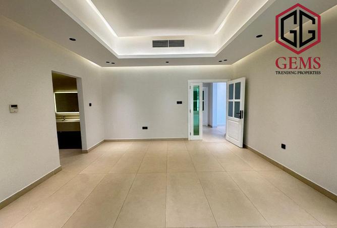 54610475 - Property Image 3