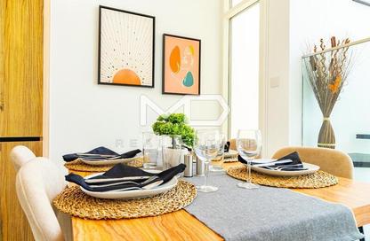 Apartment - 2 Bedrooms - 3 Bathrooms for sale in Oasis 2 - Oasis Residences - Masdar City - Abu Dhabi