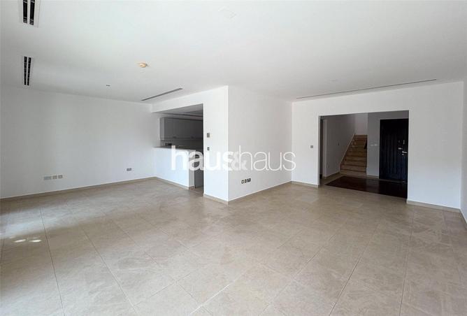 79383552 - Property Image 2