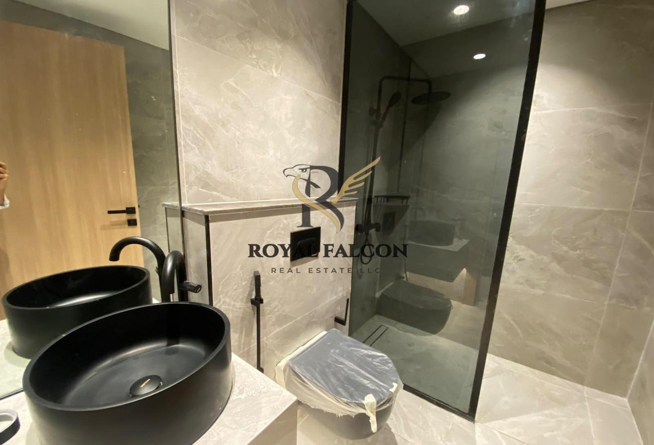 BRAND NEW | FURNISHED | POOL VIEW photo 10