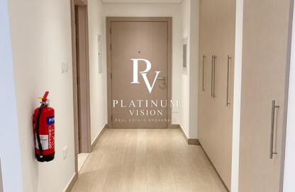 Apartment - Studio - 1 for rent in Waters Edge - Yas Island - Abu Dhabi