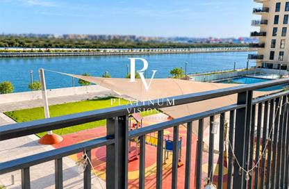 Apartment - Studio - 1 for rent in Waters Edge - Yas Island - Abu Dhabi