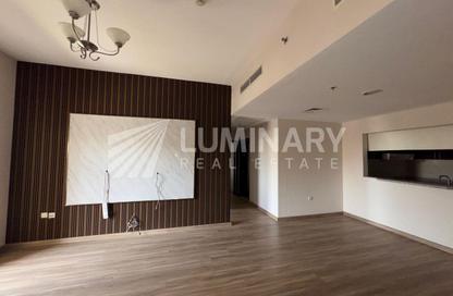 Apartment - 2 Bedrooms - 3 Bathrooms for rent in Mazaya 18 - Queue Point - Liwan - Dubai Land - Dubai