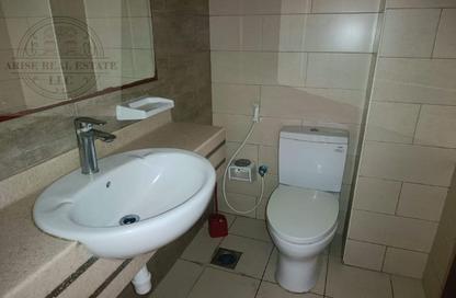 Apartment - 3 - 4 for rent in Yasmeen Towers - Al Jurf 2 - Al Jurf - Ajman Apartment - 3 - 4 for rent in Yasmeen Towers - Al Jurf 2 - Al Jurf - Ajman
