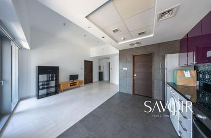Apartment - 1 - 2 for rent in Cayan Tower - Dubai Marina - Dubai