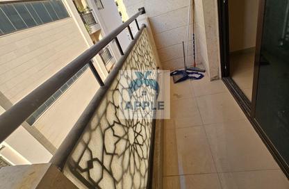 Apartment - 3 Bedrooms - 3 Bathrooms for rent in Muwaileh 3 Building - Muwaileh - Sharjah