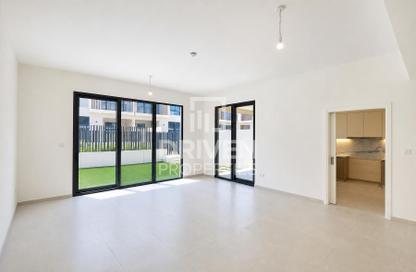 Townhouse - 4 - 6 for rent in Jebel Ali Village Townhouses - Jebel Ali Village - Jebel Ali - Dubai