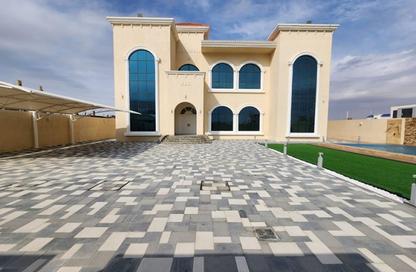 Villa - 5 - 7 for rent in Al Aweer 1 - Al Aweer - Dubai