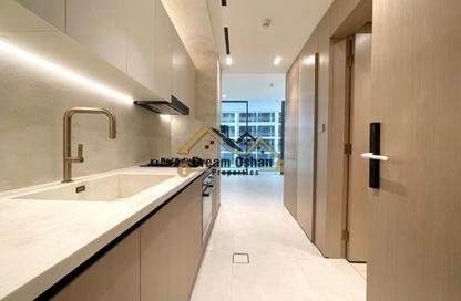 Apartment - Studio - 1 for rent in Binghatti Ghost - Dubai Healthcare City 2 - Al Jaddaf - Dubai Apartment - Studio - 1 for rent in Binghatti Ghost - Dubai Healthcare City 2 - Al Jaddaf - Dubai
