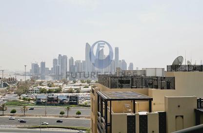 Apartment - 1 Bedroom - 2 Bathrooms for rent in Al Marzooqi Tower - Al Jaddaf - Dubai Apartment - 1 Bedroom - 2 Bathrooms for rent in Al Marzooqi Tower - Al Jaddaf - Dubai