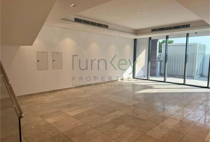 114174146 - Property Image 3