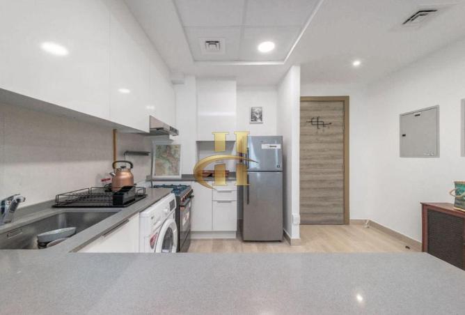 98260937 - Property Image 2