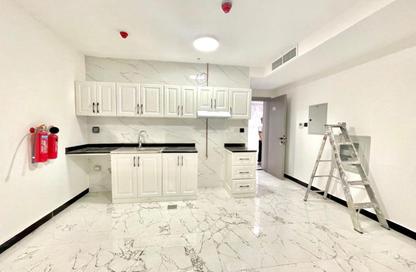 Apartment - Studio - 1 Bathroom for rent in Muwaileh 29 Building - Muwaileh - Sharjah