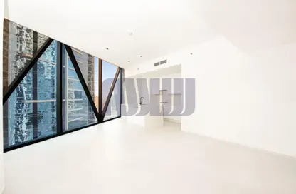 Apartment - 1 Bedroom - 2 Bathrooms for rent in Marquise Square Tower - Business Bay - Dubai