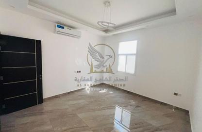 Villa - 3 - 4 for rent in Al Zaheya Gardens - Al Zahya - Ajman