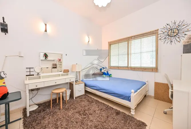 150007342 - Property Image 2