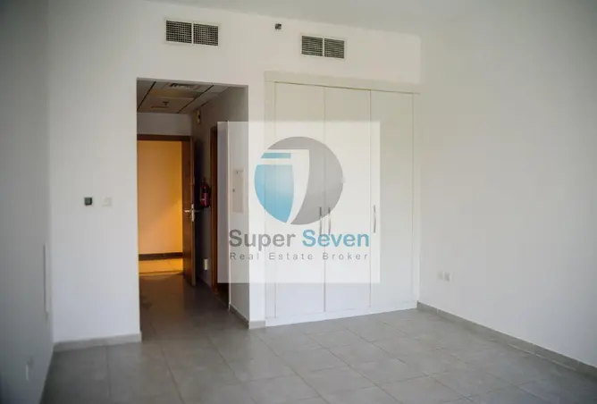 152393045 - Property Image 2