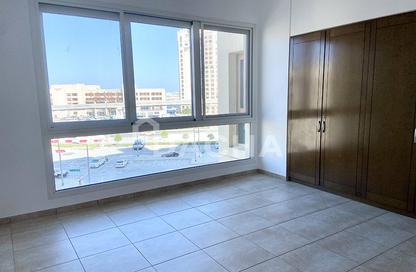 Apartment - 3 - 5 for sale in Marina Residences 3 - Marina Residences - Palm Jumeirah - Dubai