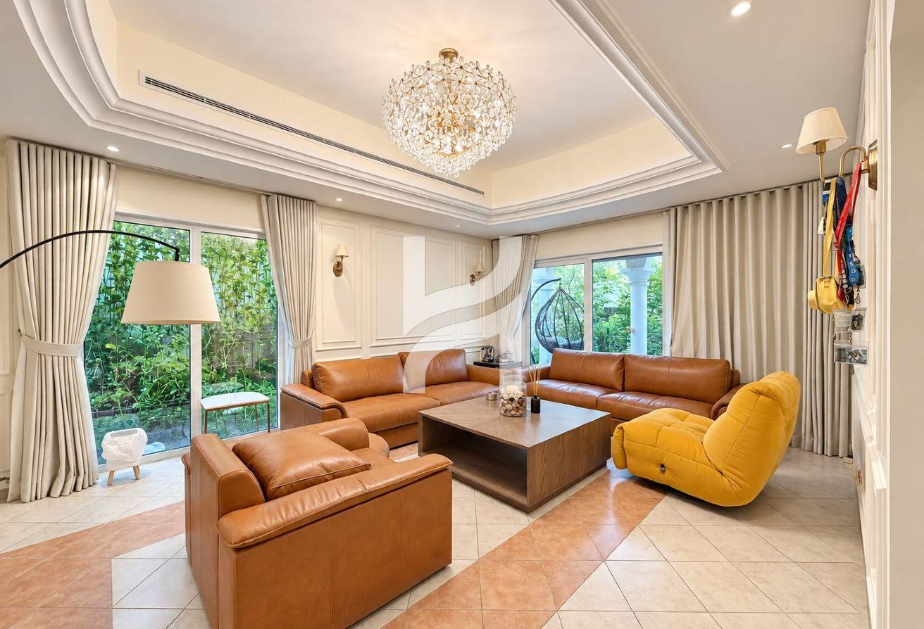 Big Plot | On The Main Park | 5 Bed Ensuite Rooms photo 9