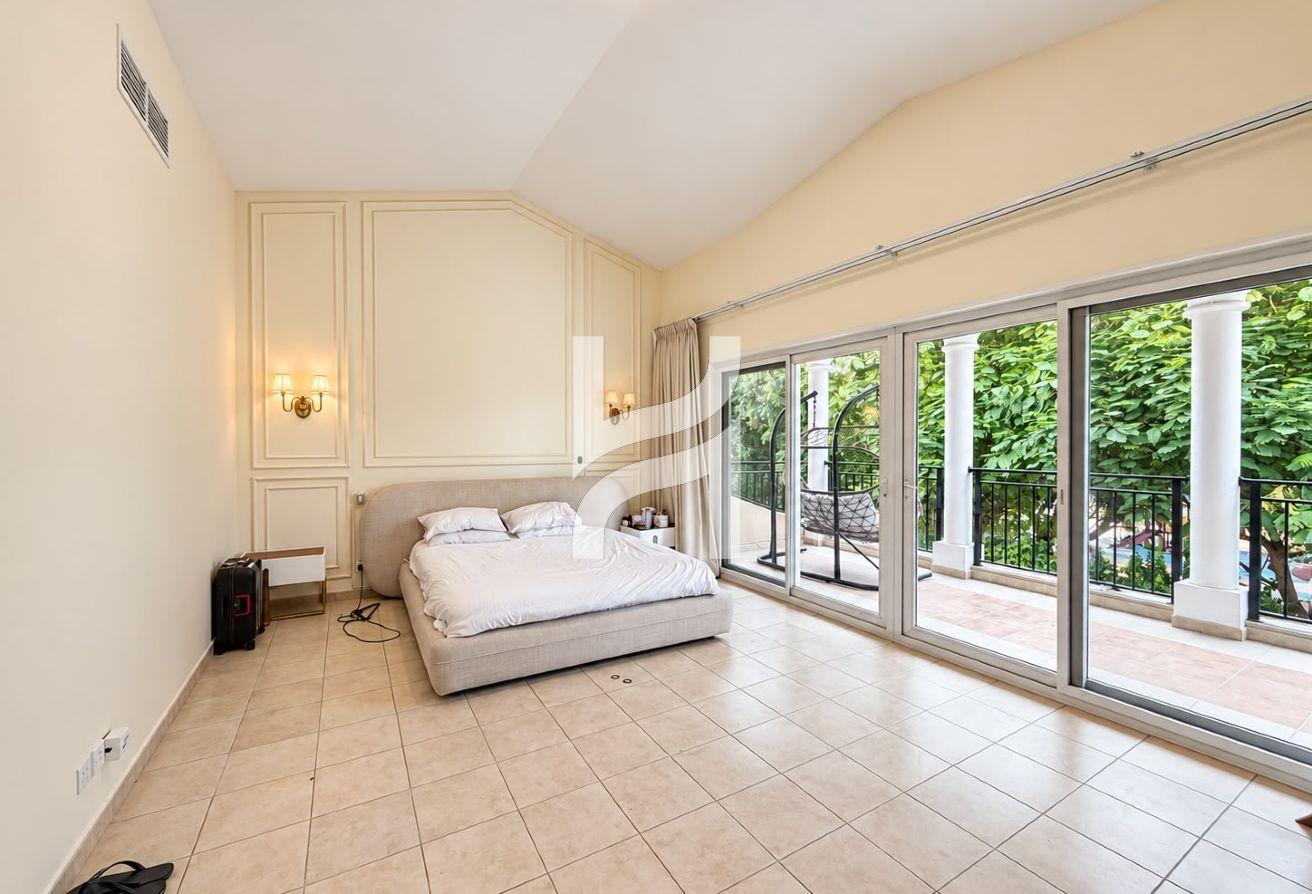 Big Plot | On The Main Park | 5 Bed Ensuite Rooms photo 16
