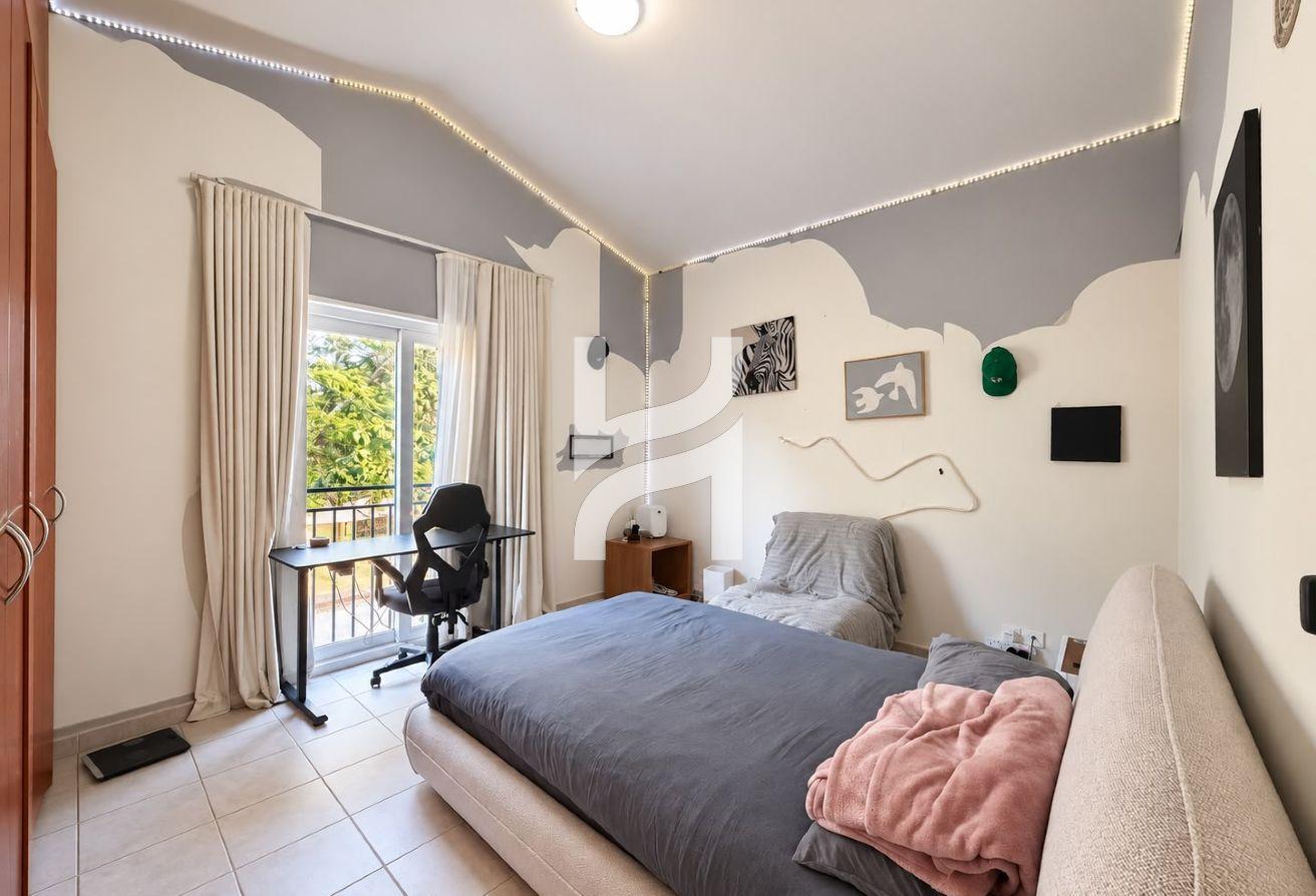 Big Plot | On The Main Park | 5 Bed Ensuite Rooms photo 21