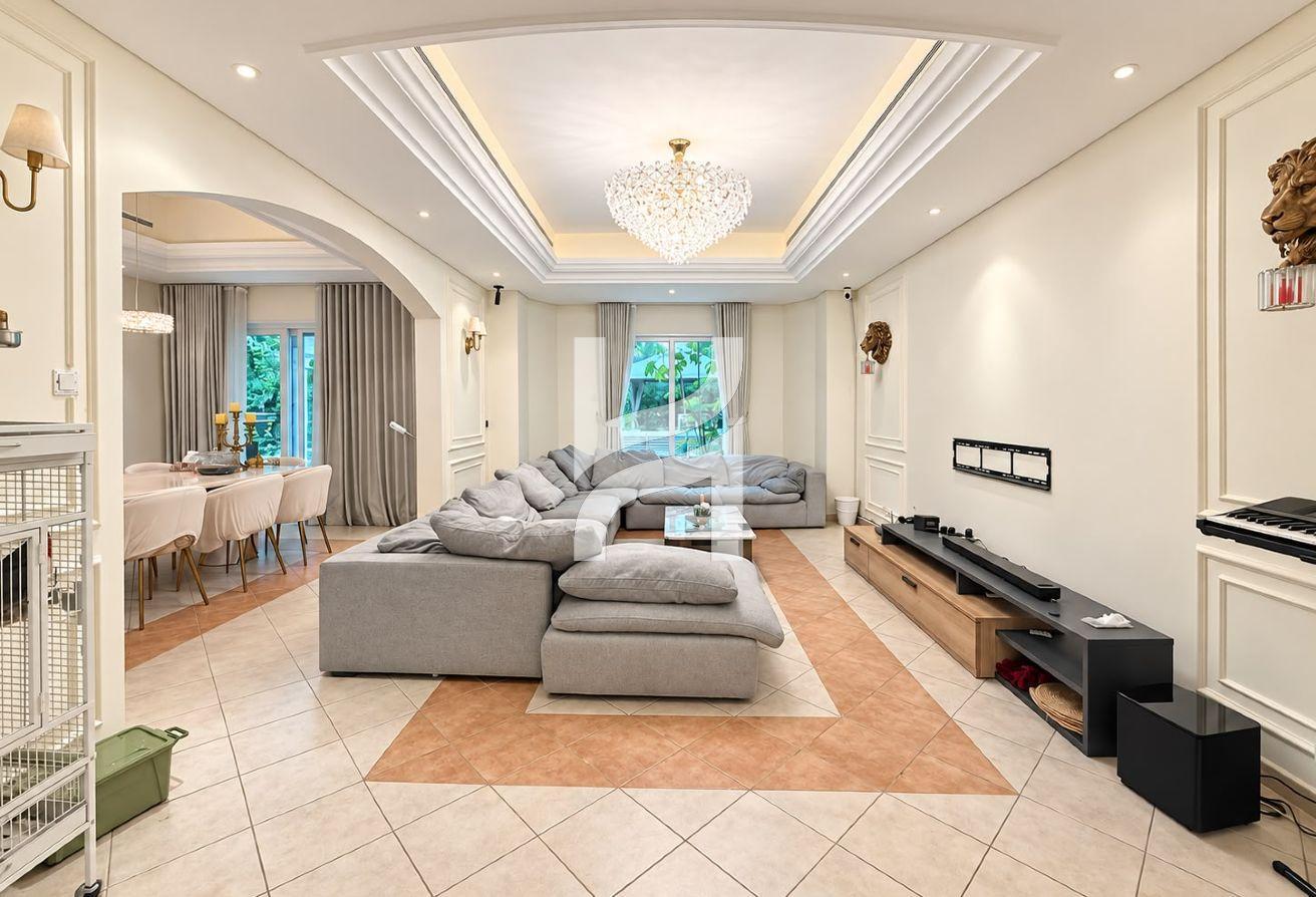 Big Plot | On The Main Park | 5 Bed Ensuite Rooms photo 10