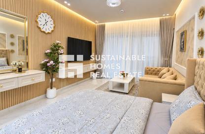 Apartment - Studio - 1 for rent in Oasis 1 - Oasis Residences - Masdar City - Abu Dhabi