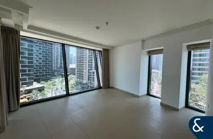 شقة - 2 غرف نوم - 2 حمامات للايجار في برج فيستا 2 - برج فيستا - وسط مدينة دبي - دبي